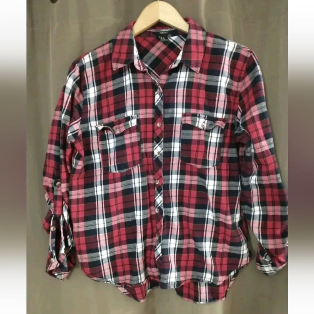 Forever 21 Plaid Flannel Button Size Medium